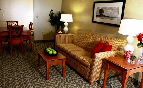 Holiday Inn Carbondale-Conference Center - Photo4