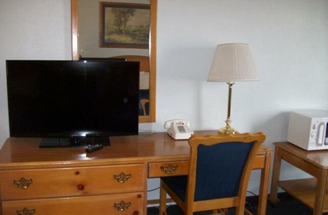 Traveler's inn Carlin - Photo2