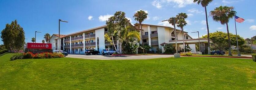 Best Western Carlsbad by the Sea - Photo2