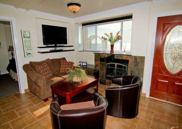Carlsbad Oceanfront Home 2 - Photo2