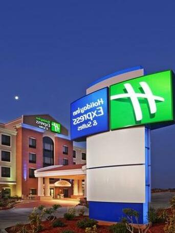 Holiday Inn Express Carrizo Springs - Photo2