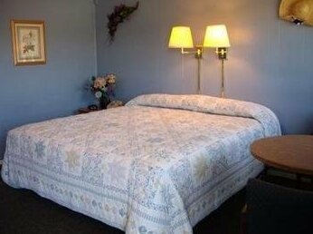 Sands Motel and RV Park - Photo4