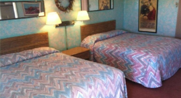 Sands Motel and RV Park - Photo5