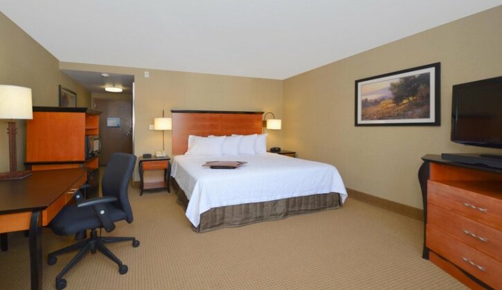 Hampton Inn & Suites Carson City - Photo5
