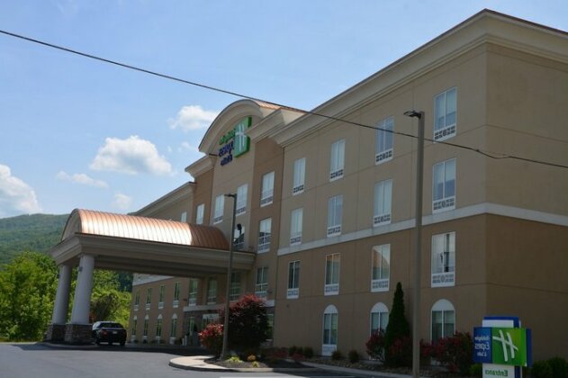 Holiday Inn Express & Suites Caryville - Photo2