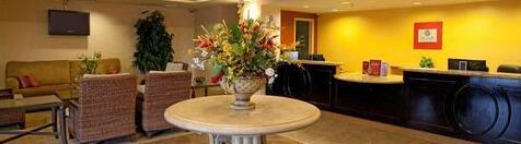 Red Lion Inn & Suites Cathedral City Palm Springs - Photo4