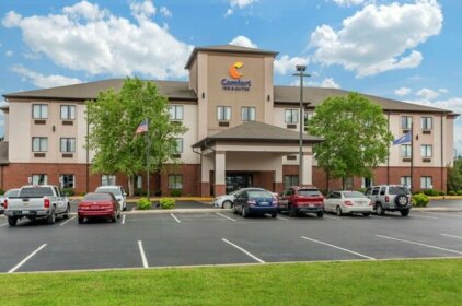 Comfort Inn and Suites Cave City