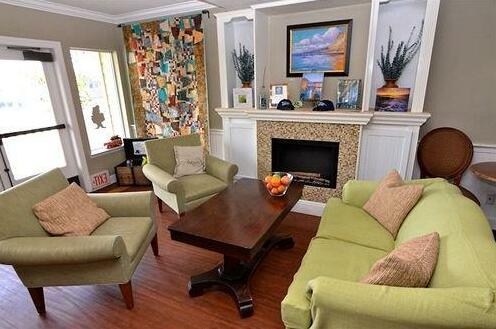 On the Beach Bed and Breakfast - Photo5