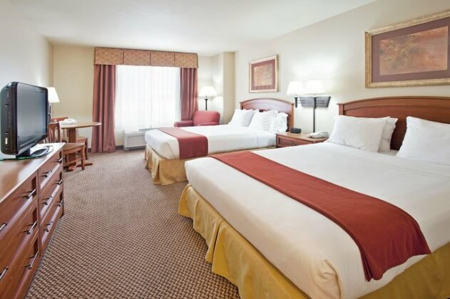 Holiday Inn Express Hotel & Suites Cedar City - Photo5