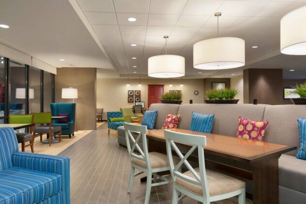 Home2 Suites by Hilton Champaign/Urbana - Photo3