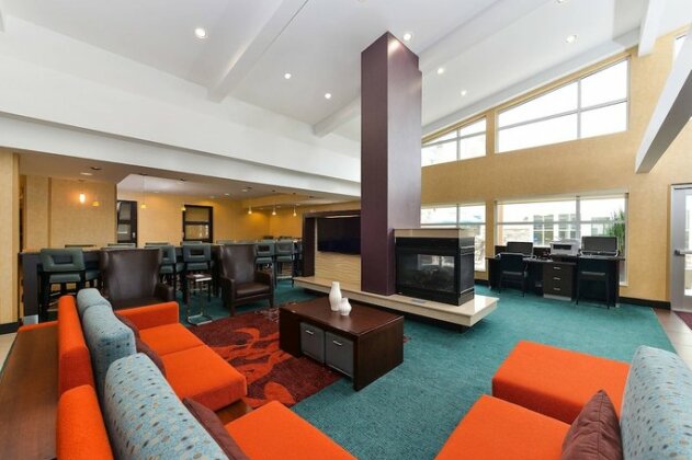 Residence Inn by Marriott - Champaign - Photo3