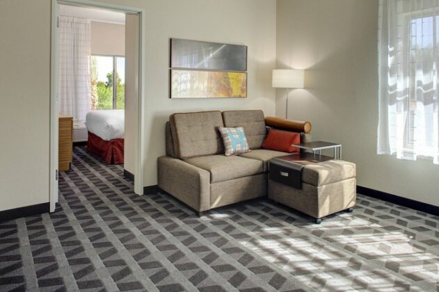 TownePlace Suites by Marriott Phoenix Chandler/Fashion Center - Photo4