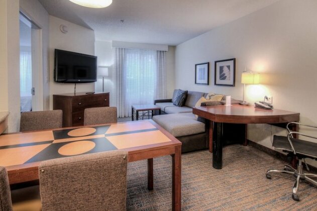 Residence Inn by Marriott Chapel Hill - Photo4