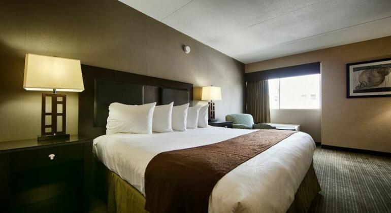 Quality Inn & Suites Charleston - Photo2