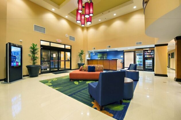 Fairfield Inn & Suites by Marriott Charleston Airport/Convention Center - Photo2