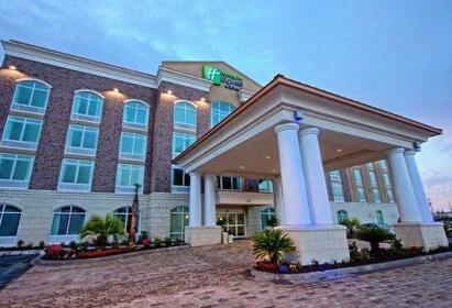 Holiday Inn Express and Suites North Charleston