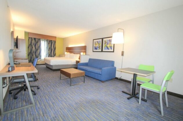 Holiday Inn Express Hotel & Suites Charleston - North - Photo3