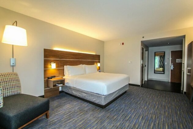 Holiday Inn Express Hotel & Suites Charleston - North - Photo5