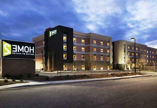 Home2 Suites by Hilton Charleston Airport/Convention Center - Photo4