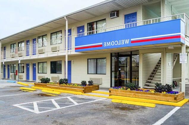 Motel 6 Charleston South - Photo5