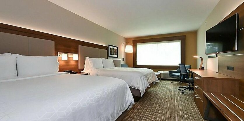Holiday Inn Express & Suites Charlotte - Ballantyne - Photo2