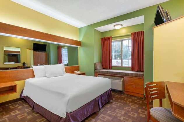 Microtel Inn & Suites by Wyndham Charlotte/Northlake - Photo5