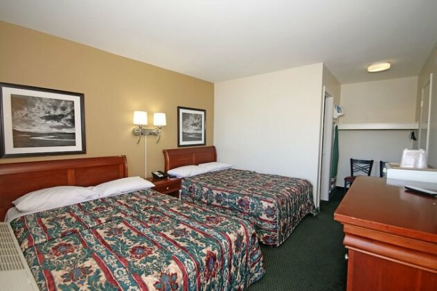 Royal Inn and Suites Charlotte Airport - Photo5