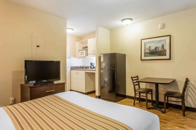 Suburban Extended Stay Hotel Charlotte - Photo2