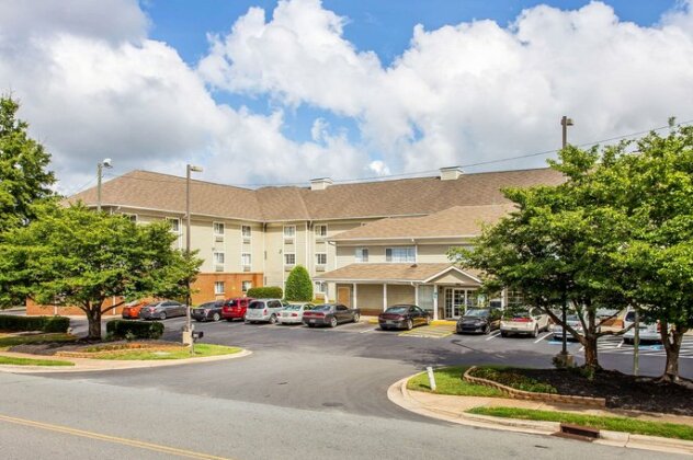 Suburban Extended Stay Hotel Charlotte - Photo3