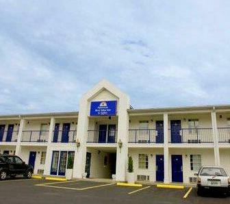 Americas Best Value Inn and Suites / Lookout Mountain West