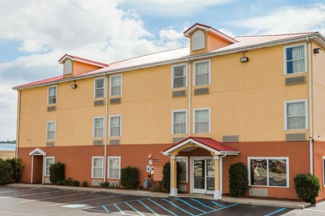 SureStay Plus Hotel by Best Western Chattanooga - Photo3