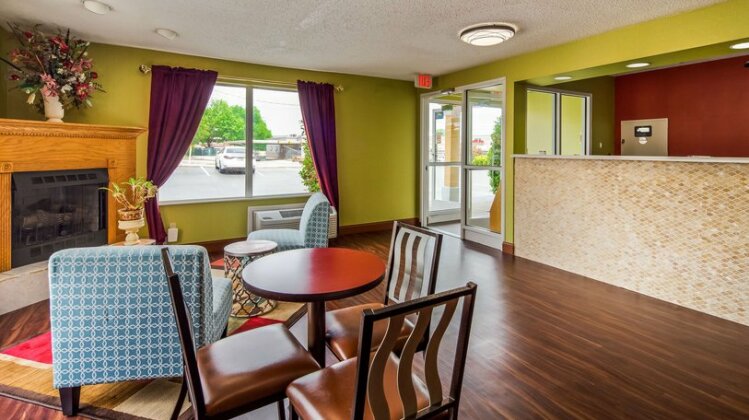 SureStay Plus Hotel by Best Western Chattanooga - Photo4