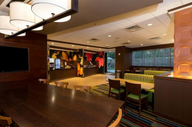 Fairfield Inn & Suites by Marriott Detroit Chesterfield - Photo3