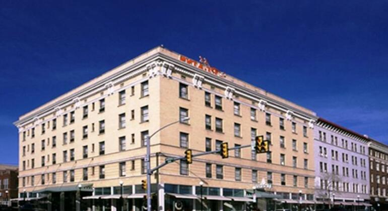 Historic Plains Hotel