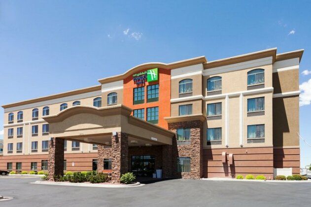 Holiday Inn Express Hotel & Suites Cheyenne - Photo2