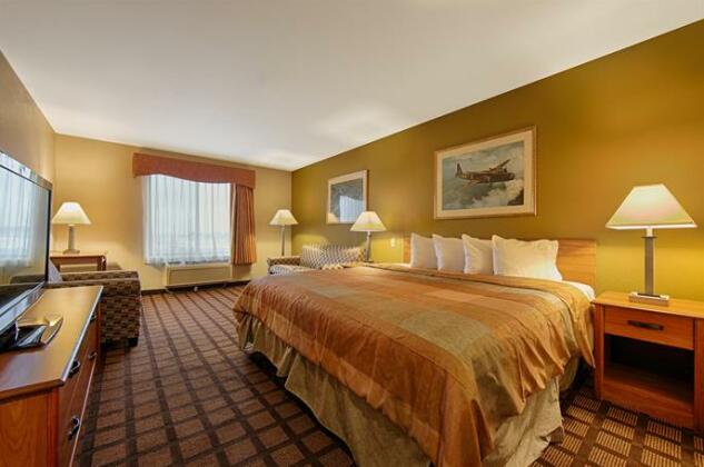 Best Western Inn & Suites - Midway Airport - Photo2