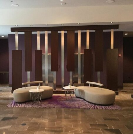 Corporate Suites Network - 845 N State - Photo2