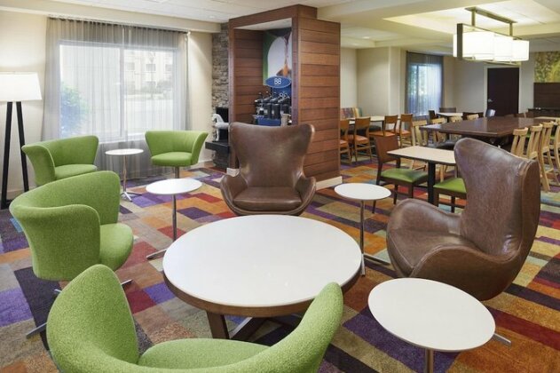 Fairfield Inn & Suites Chicago Midway Airport - Photo4