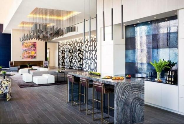 Global Luxury Suites in Downtown Chicago - Photo3