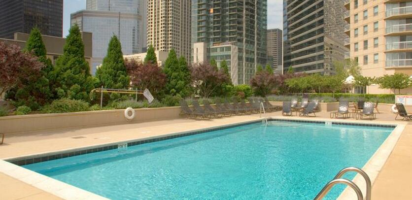 Grand Plaza Luxury Apartments Chicago - Photo5