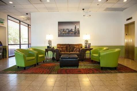 Holiday Inn Hotel & Suites Chicago - Downtown - Photo4