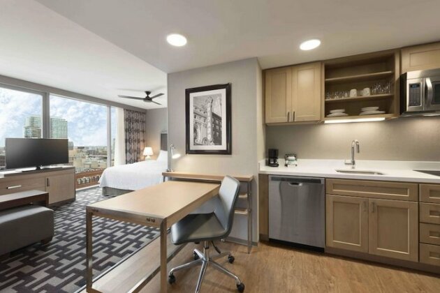 Homewood Suites by Hilton Chicago West Loop - Photo2
