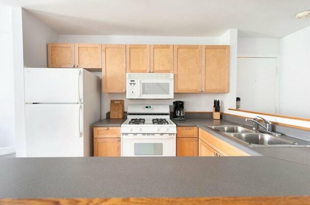 Lovely 3BR in Lake View by Sonder - Photo3