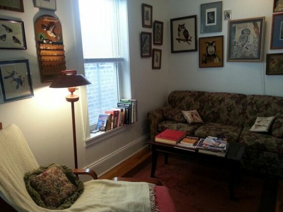 Ray's Bucktown Bed and Breakfast - Photo2