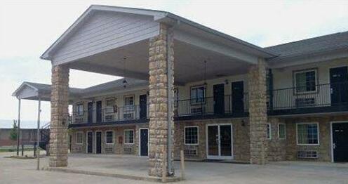 General Bragg Inn and Suites - Photo2