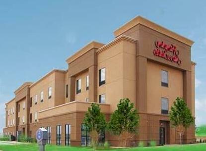 Hampton Inn & Suites Childress - Photo2