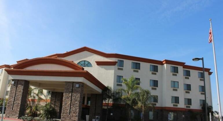 Hotel Chino Hills