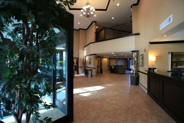 Hotel Chino Hills - Photo2