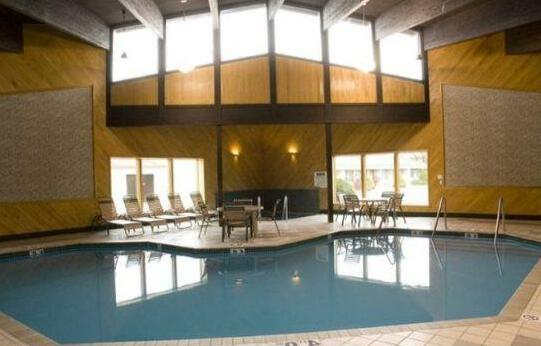 Avalon Hotel & Conference Center Chippewa Falls - Photo2