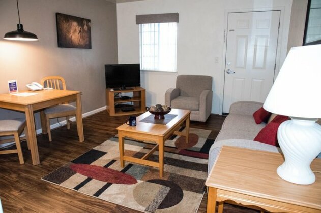 Affordable Corporate Suites Christiansburg - Photo3